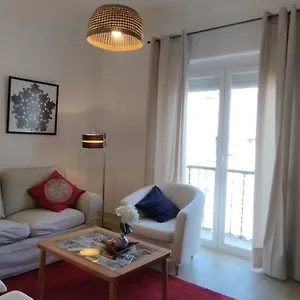 Charming Family Appartement Lissabon